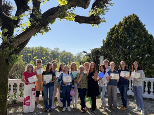Zertifizierte Heilerausbildung in Italien – Gruppenbild der École San Esprit Heilerschule am Lago Maggiore.